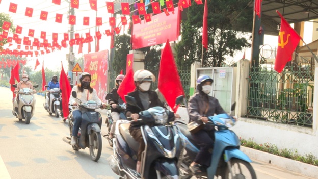 Trung tâm Dịch vụ tổng hợp Hoài Đức ra quân tuyên truyền lưu động hướng tới ngày bầu cử toàn dân- Ảnh 4.