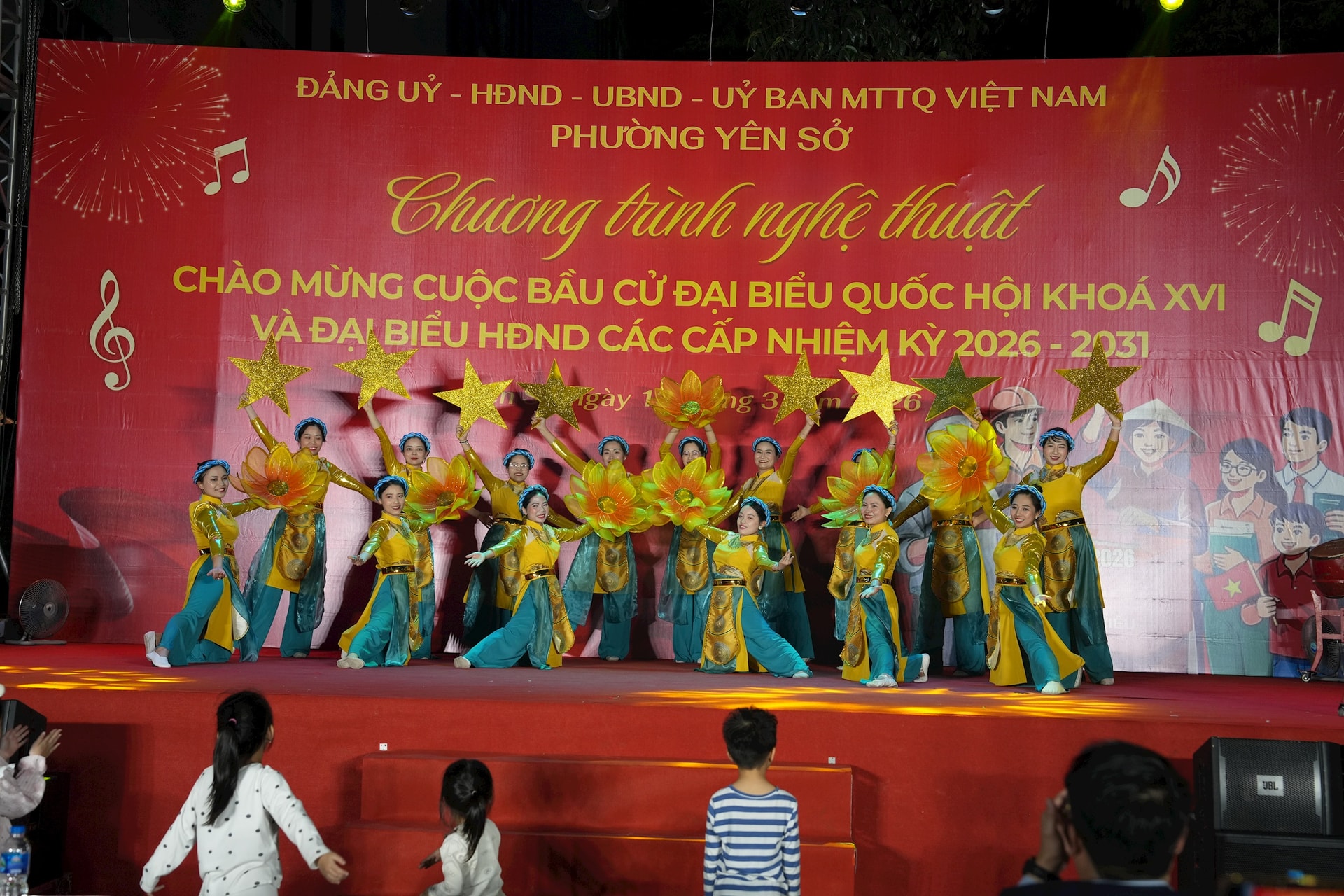 Phường Yên Sở tổ chức chương trình nghệ thuật chào mừng ngày bầu cử- Ảnh 7.