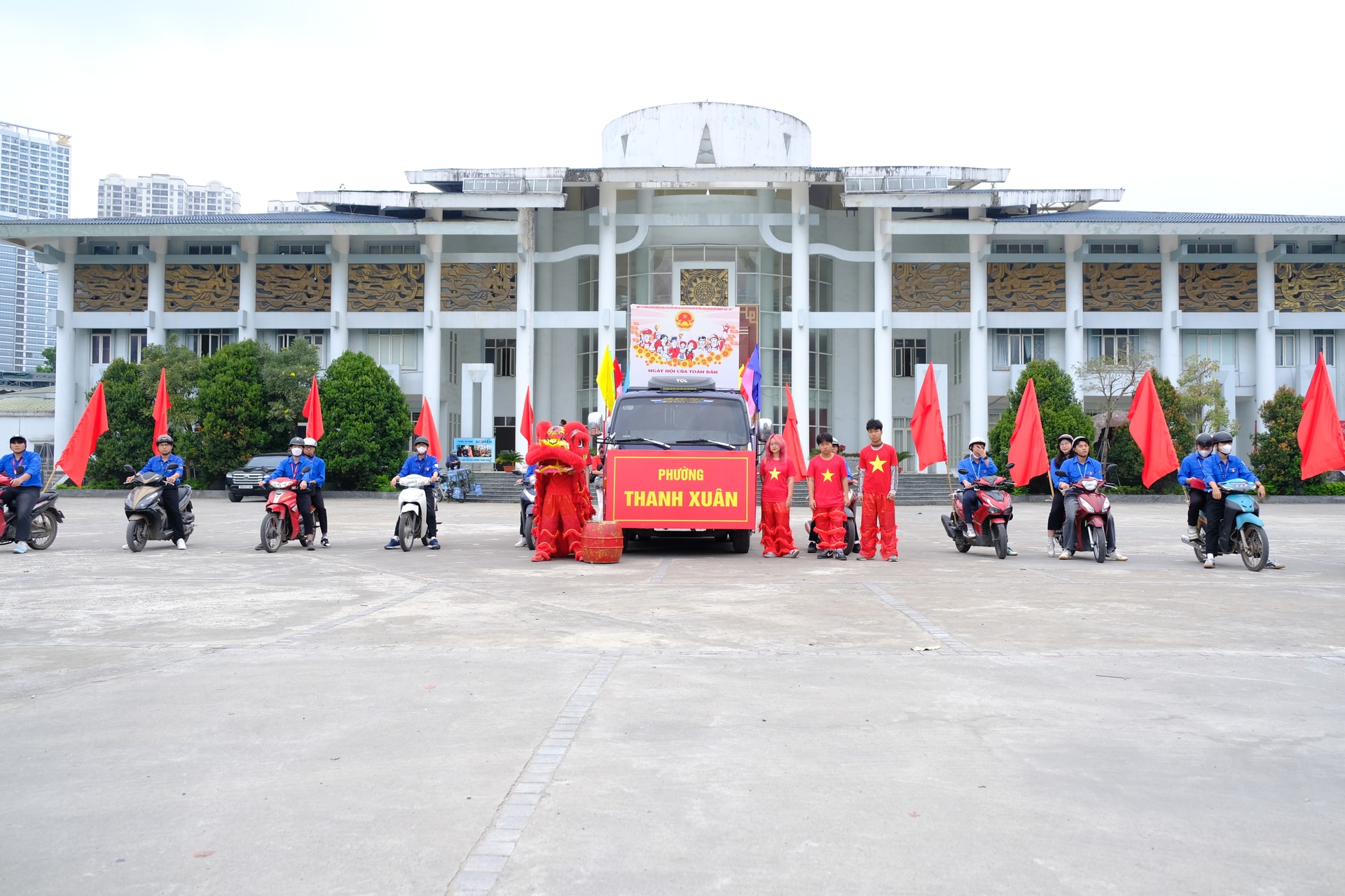 Tuổi trẻ phường Thanh Xuân ra quân tuyên truyền bầu cử- Ảnh 1.