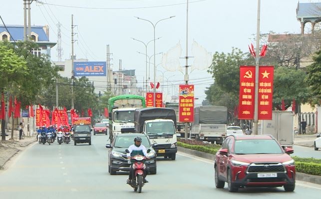 Phúc Thọ tổ chức xe tuyên truyền lưu động chào mừng ngày bầu cử- Ảnh 5.