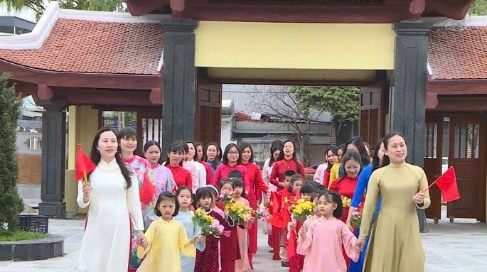 Hội LHPN xã Phúc Thọ với chuỗi hoạt động chào mừng ngày hội non sông- Ảnh 1.