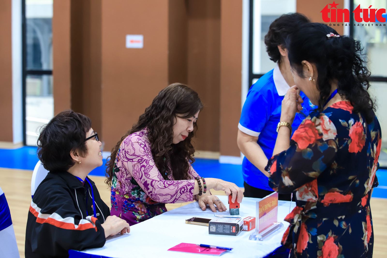 Phường có hơn 60.000 cử tri ở Hà Nội chạy thử quy trình bỏ phiếu- Ảnh 10.