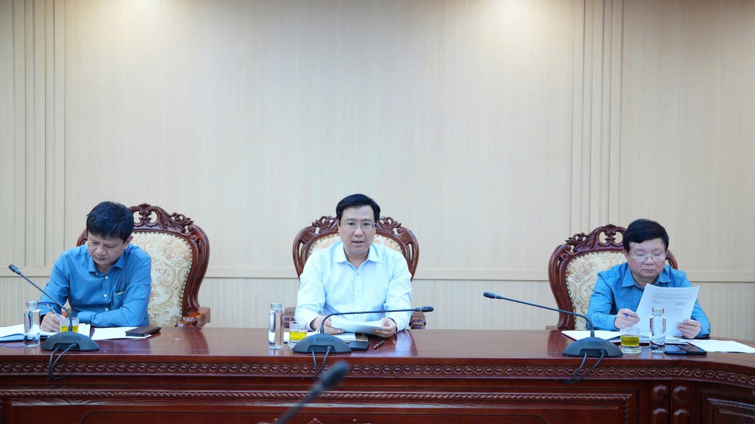 Thường trực Đảng ủy xã Hoài Đức giao ban công tác bầu cử đại biểu Quốc hội khóa XVI và đại biểu HĐND các cấp nhiệm kỳ 2026-2031- Ảnh 14.