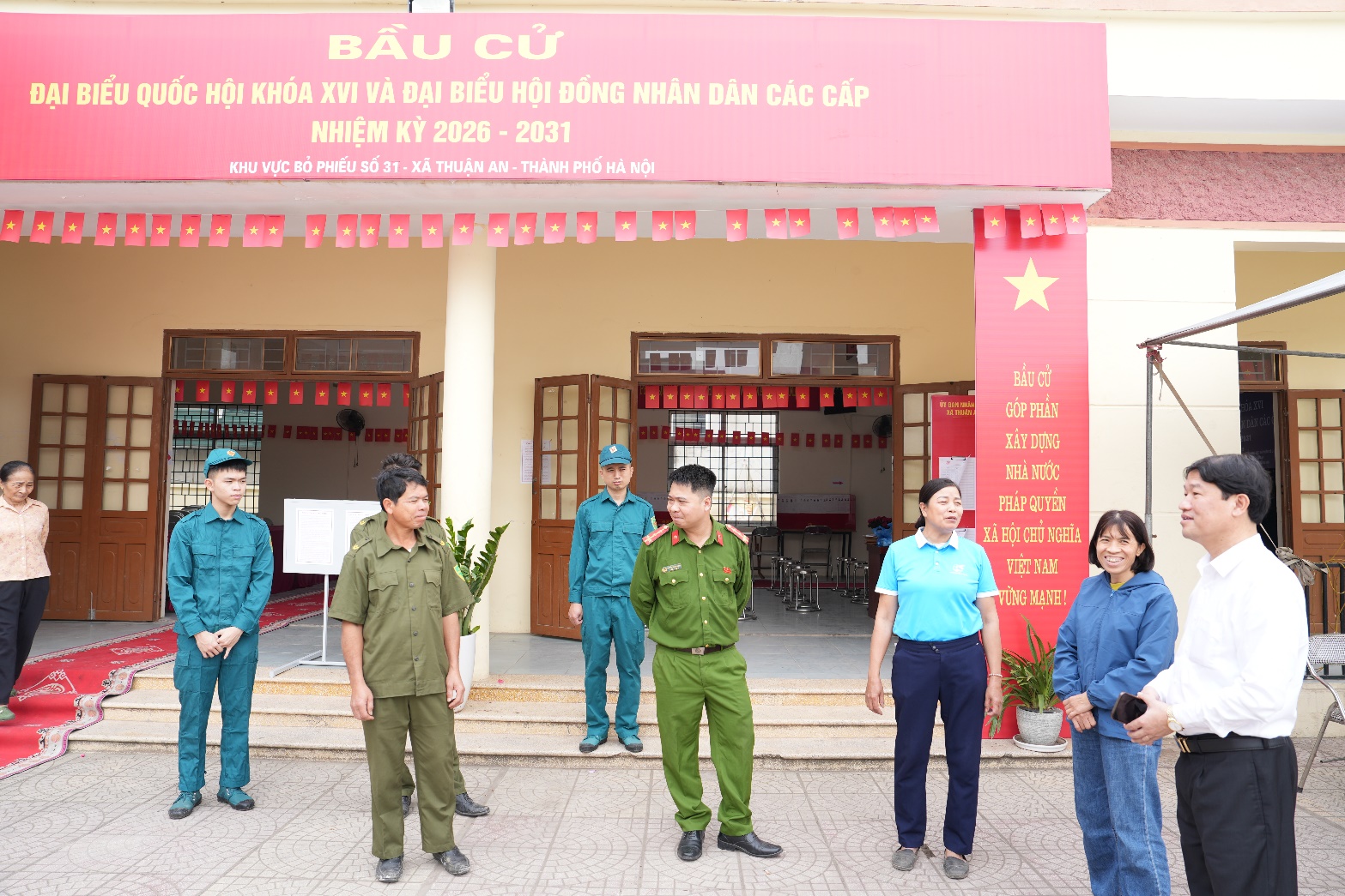 A group of people standing outside a building  AI-generated content may be incorrect.