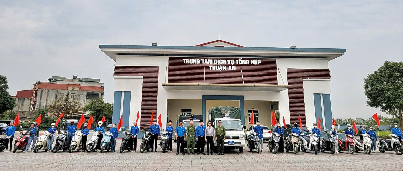 Ảnh có chứa bầu trời, ngoài trời, tòa nhà, cây cối  Nội dung do AI tạo ra có thể không chính xác.