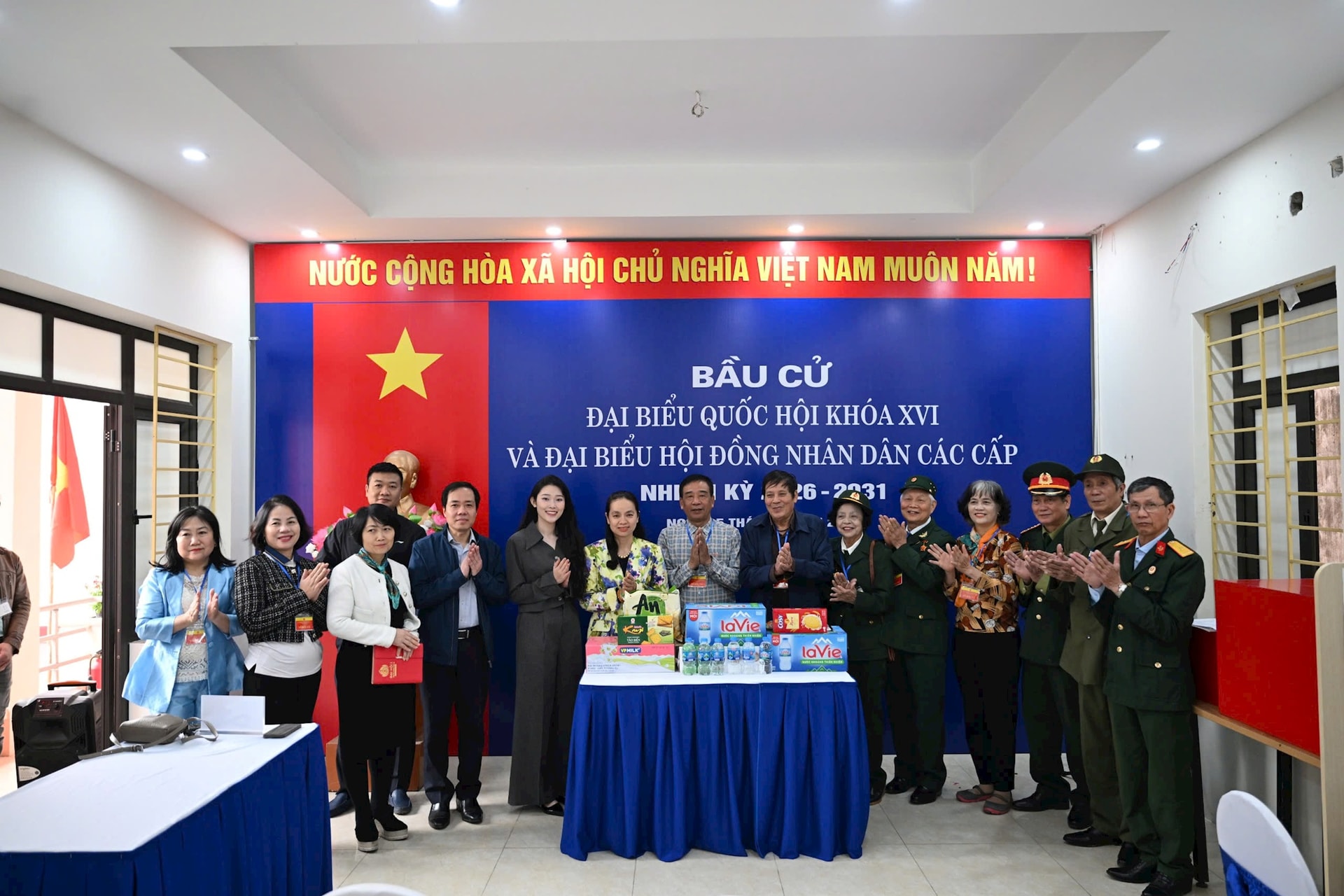 23 điểm bỏ phiếu ở Đống Đa sẵn sàng cho ngày bầu cử- Ảnh 1.