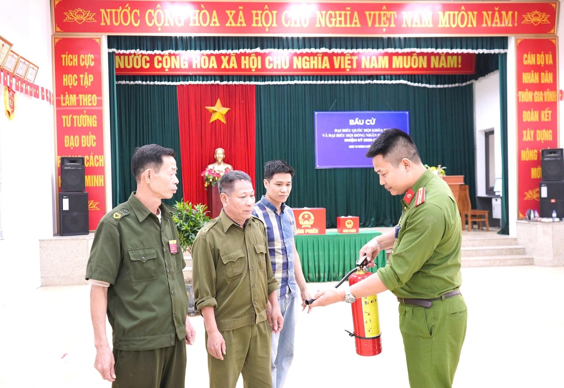 Tam Hưng sẵn sàng cho ngày hội bầu cử- Ảnh 13.