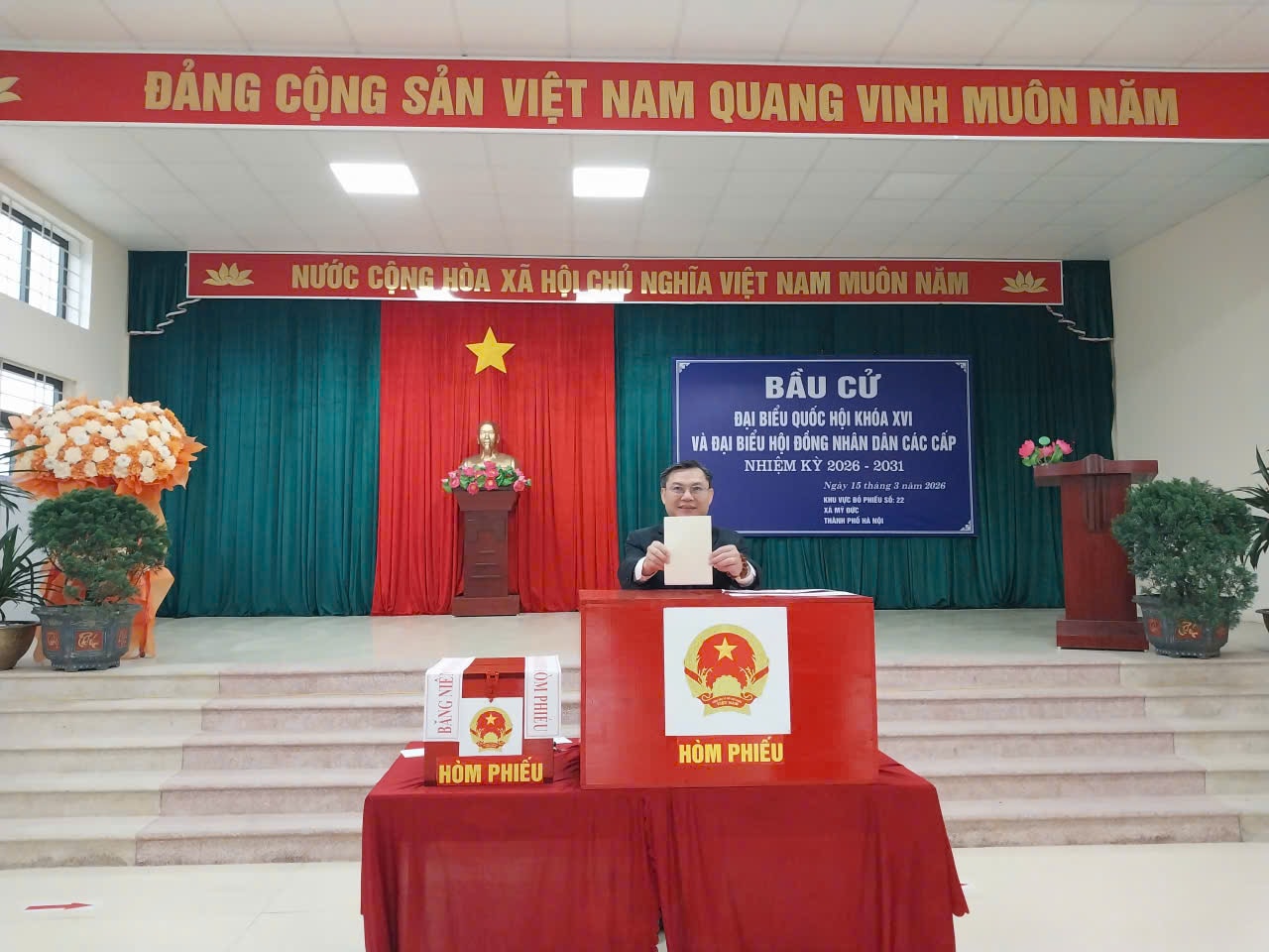 Toàn cảnh không khí bầu cử tại 126 xã, phường của Hà Nội- Ảnh 222.