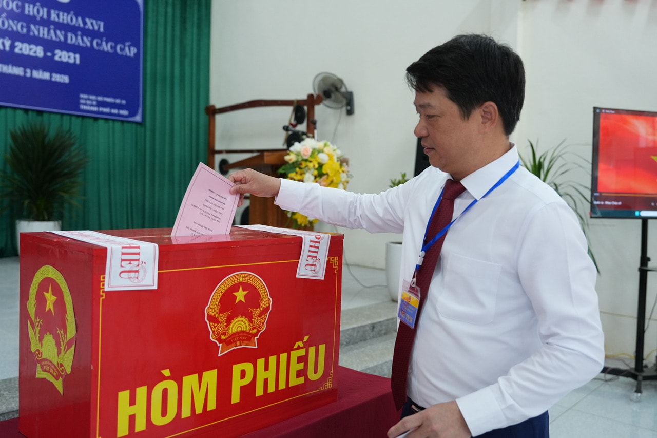 Toàn cảnh không khí bầu cử tại 126 xã, phường của Hà Nội- Ảnh 253.
