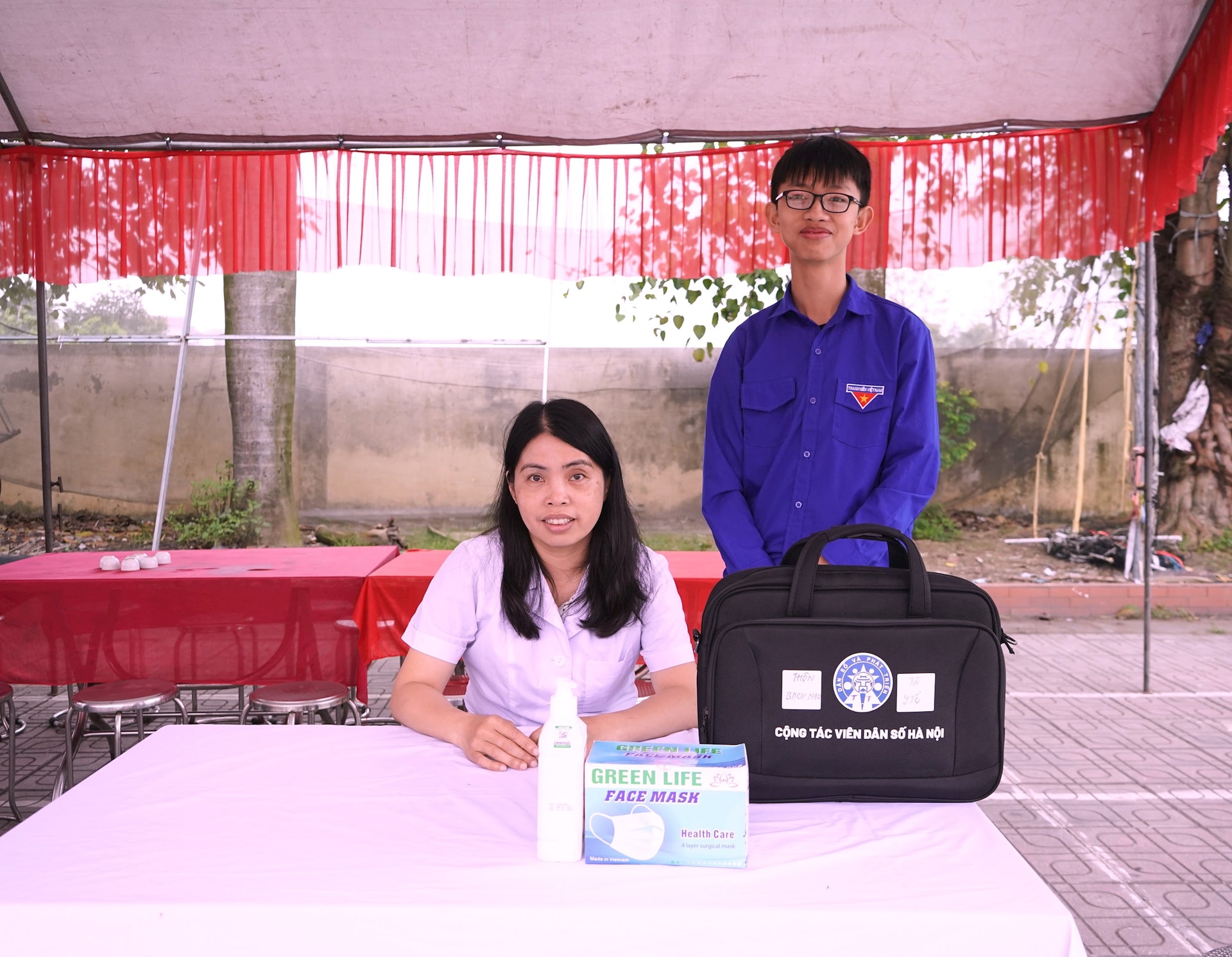 Cử tri xã Tam Hưng gửi nhiều kỳ vọng tới đại biểu Quốc hội và HĐND- Ảnh 5.