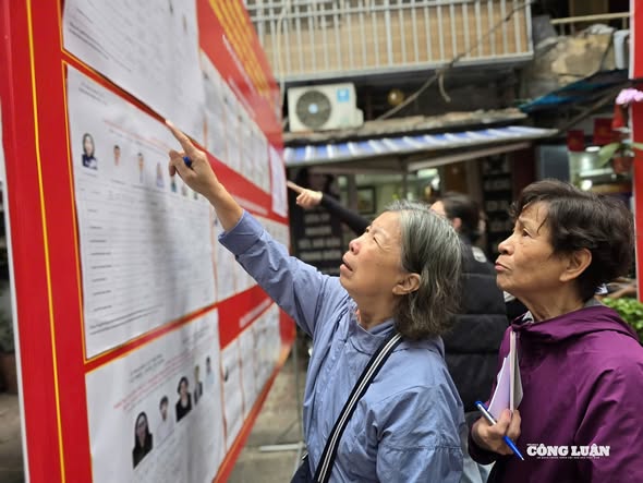 CỬ TRI PHƯỜNG VĂN MIẾU – QUỐC TỬ GIÁM: "TÔI GỬI NIỀM TIN VÀO NHỮNG NGƯỜI ỨNG CỬ ĐẠI BIỂU"- Ảnh 3.