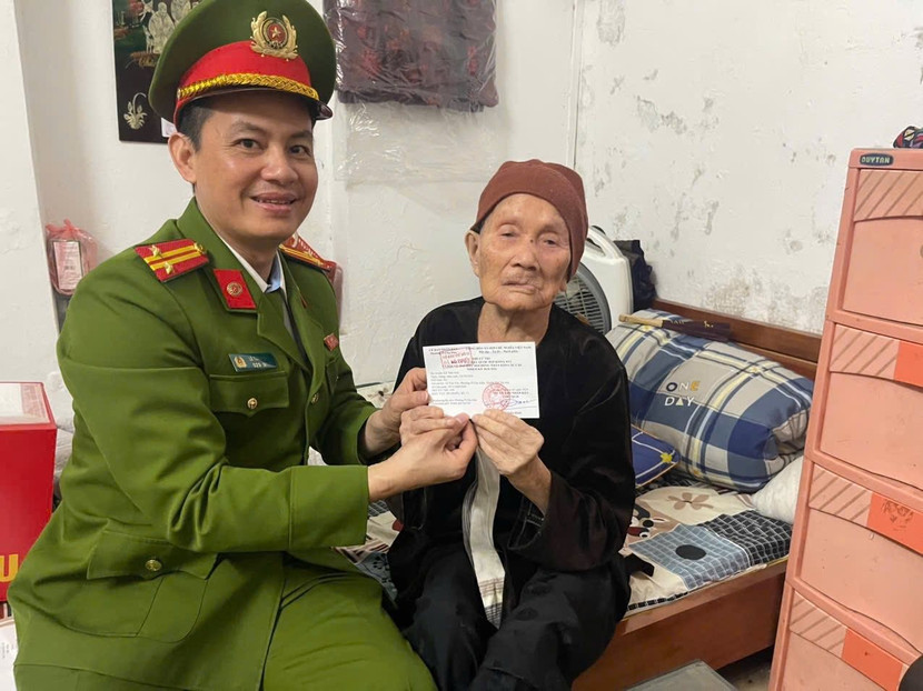 Trọn vẹn ngày hội vui ở phường Ô Chợ Dừa- Ảnh 6.