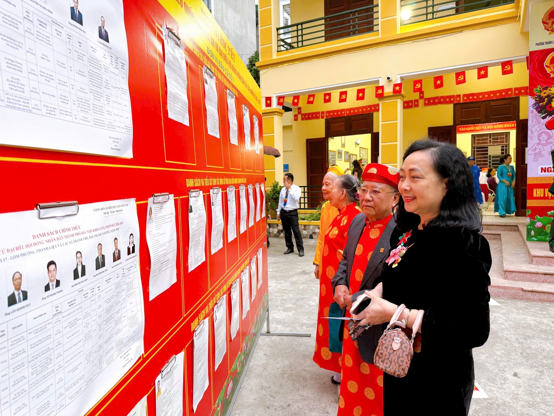 Toàn cảnh không khí bầu cử tại 126 xã, phường của Hà Nội- Ảnh 57.