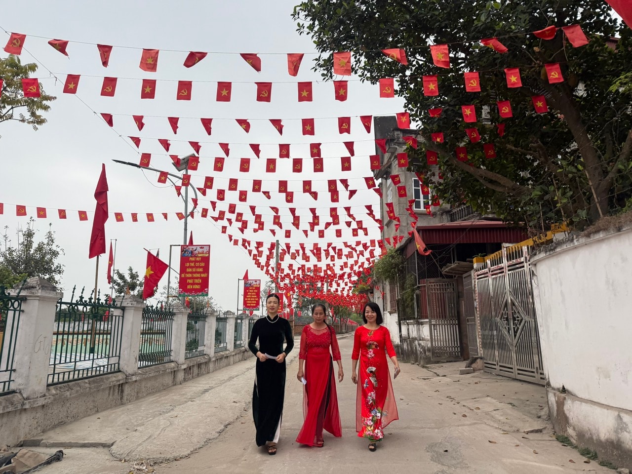 Toàn cảnh không khí bầu cử tại 126 xã, phường của Hà Nội- Ảnh 123.