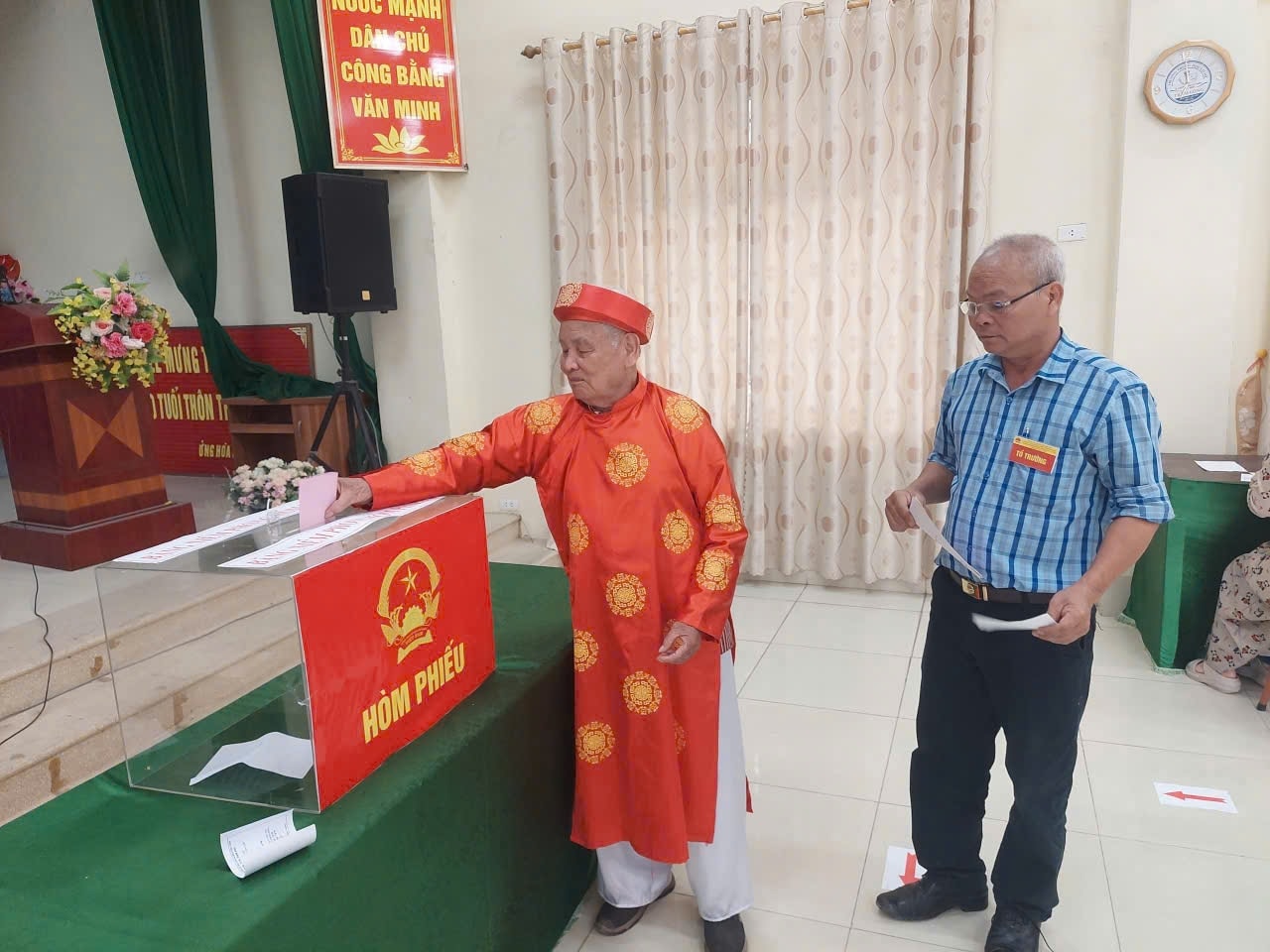 Toàn cảnh không khí bầu cử tại 126 xã, phường của Hà Nội- Ảnh 145.