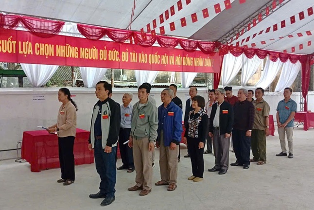 Tổ dân phố Trạm Trôi diễn tập khai mạc ngày bầu cử- Ảnh 2.