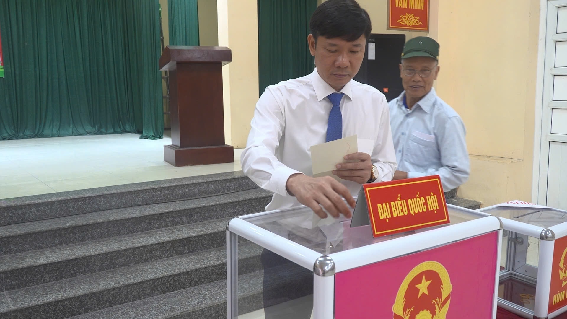 Toàn cảnh không khí bầu cử tại 126 xã, phường của Hà Nội- Ảnh 196.