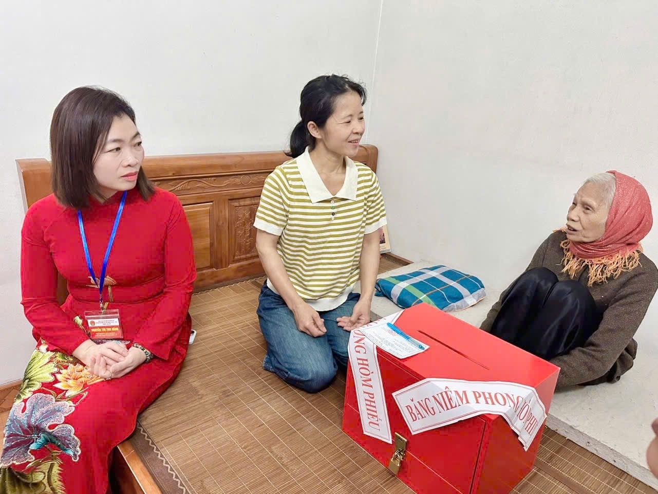 Toàn cảnh không khí bầu cử tại 126 xã, phường của Hà Nội- Ảnh 30.