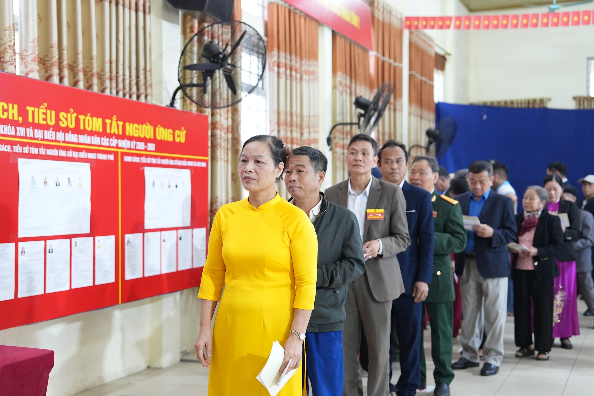 Toàn cảnh không khí bầu cử tại 126 xã, phường của Hà Nội- Ảnh 36.