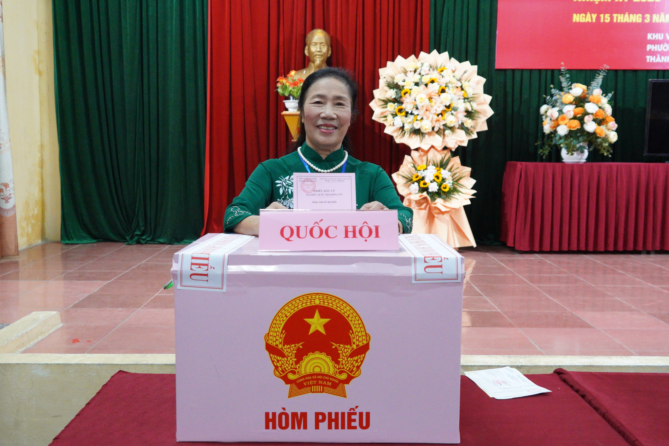 Cử tri phường Chương Mỹ hân hoan đi bầu cử đại biểu Quốc hội khóa XVI và đại biểu HĐND các cấp, nhiệm kỳ 2026 - 2031- Ảnh 14.