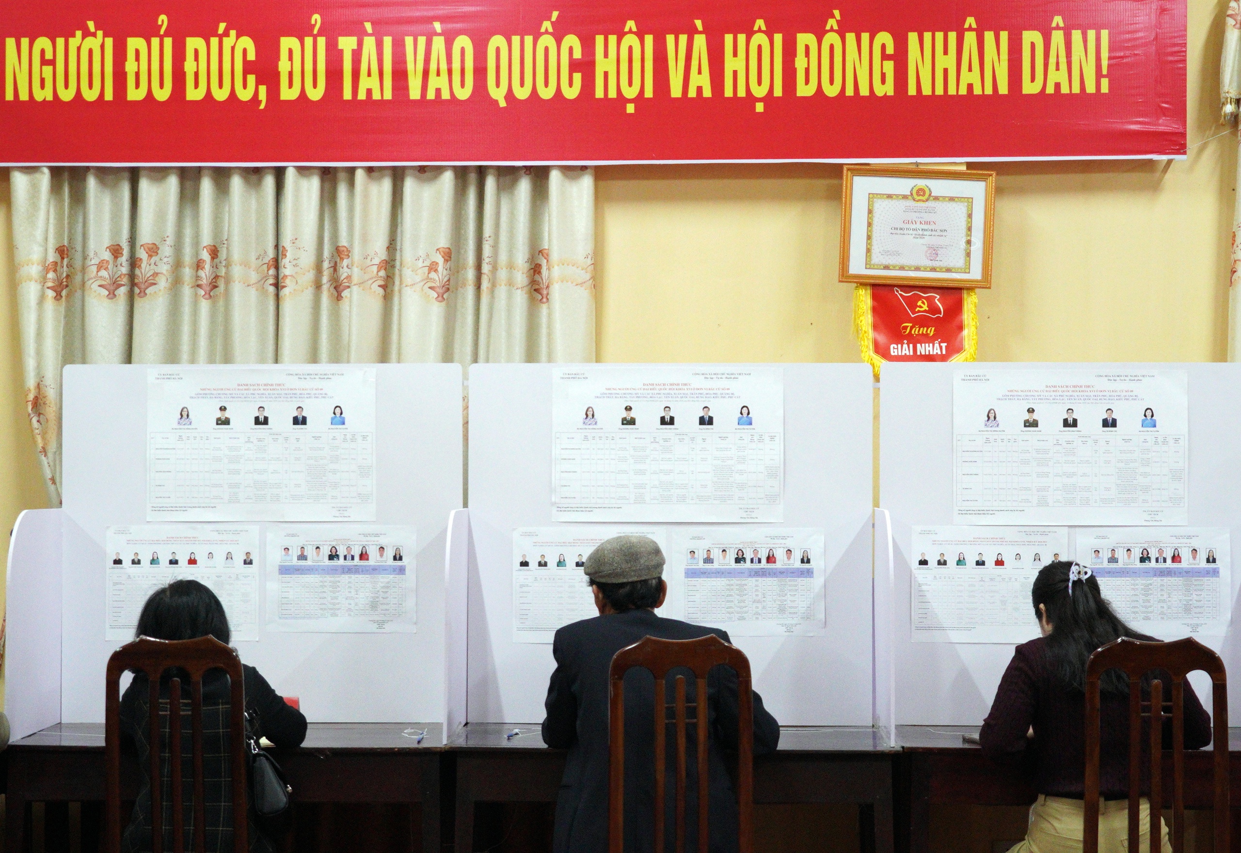 Cử tri phường Chương Mỹ hân hoan đi bầu cử đại biểu Quốc hội khóa XVI và đại biểu HĐND các cấp, nhiệm kỳ 2026 - 2031- Ảnh 15.