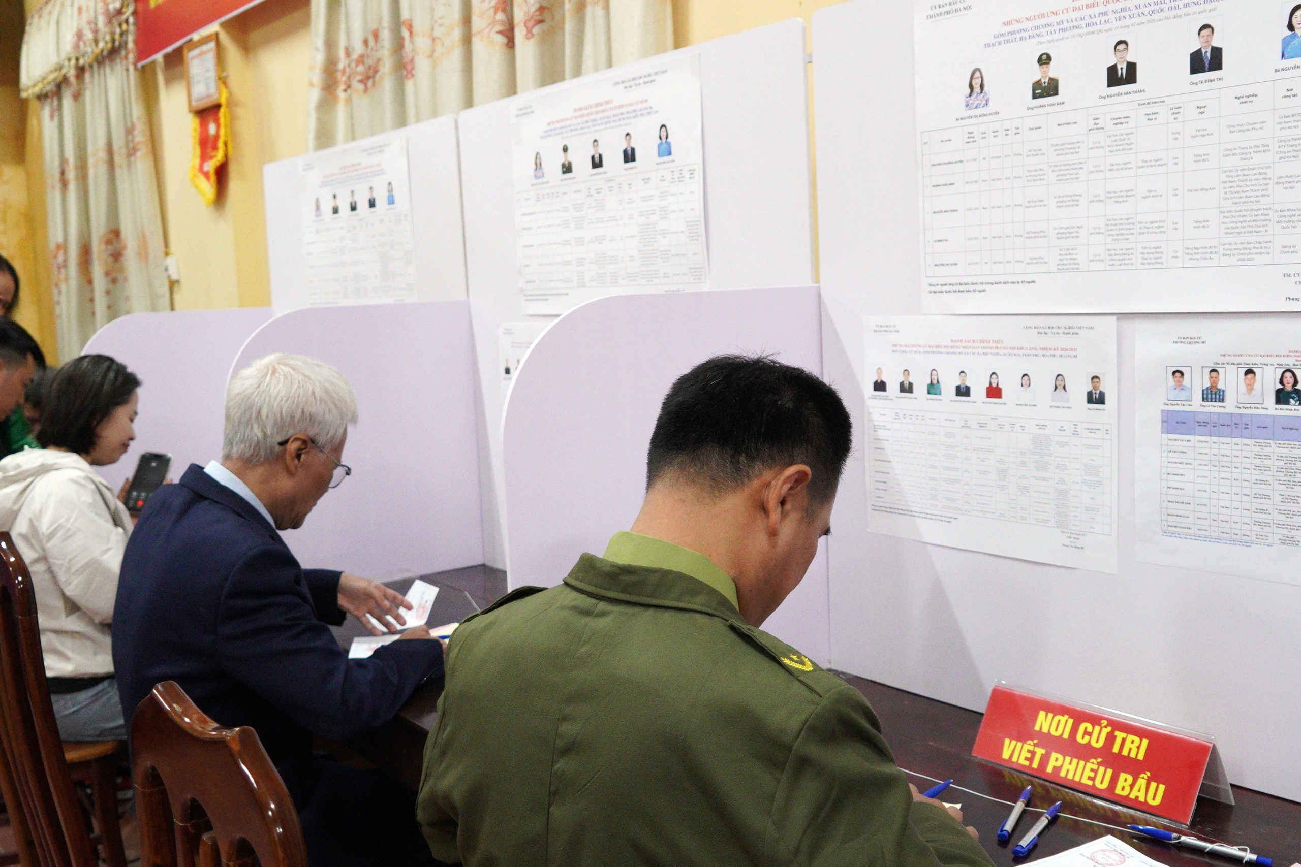 Cử tri phường Chương Mỹ hân hoan đi bầu cử đại biểu Quốc hội khóa XVI và đại biểu HĐND các cấp, nhiệm kỳ 2026 - 2031- Ảnh 20.