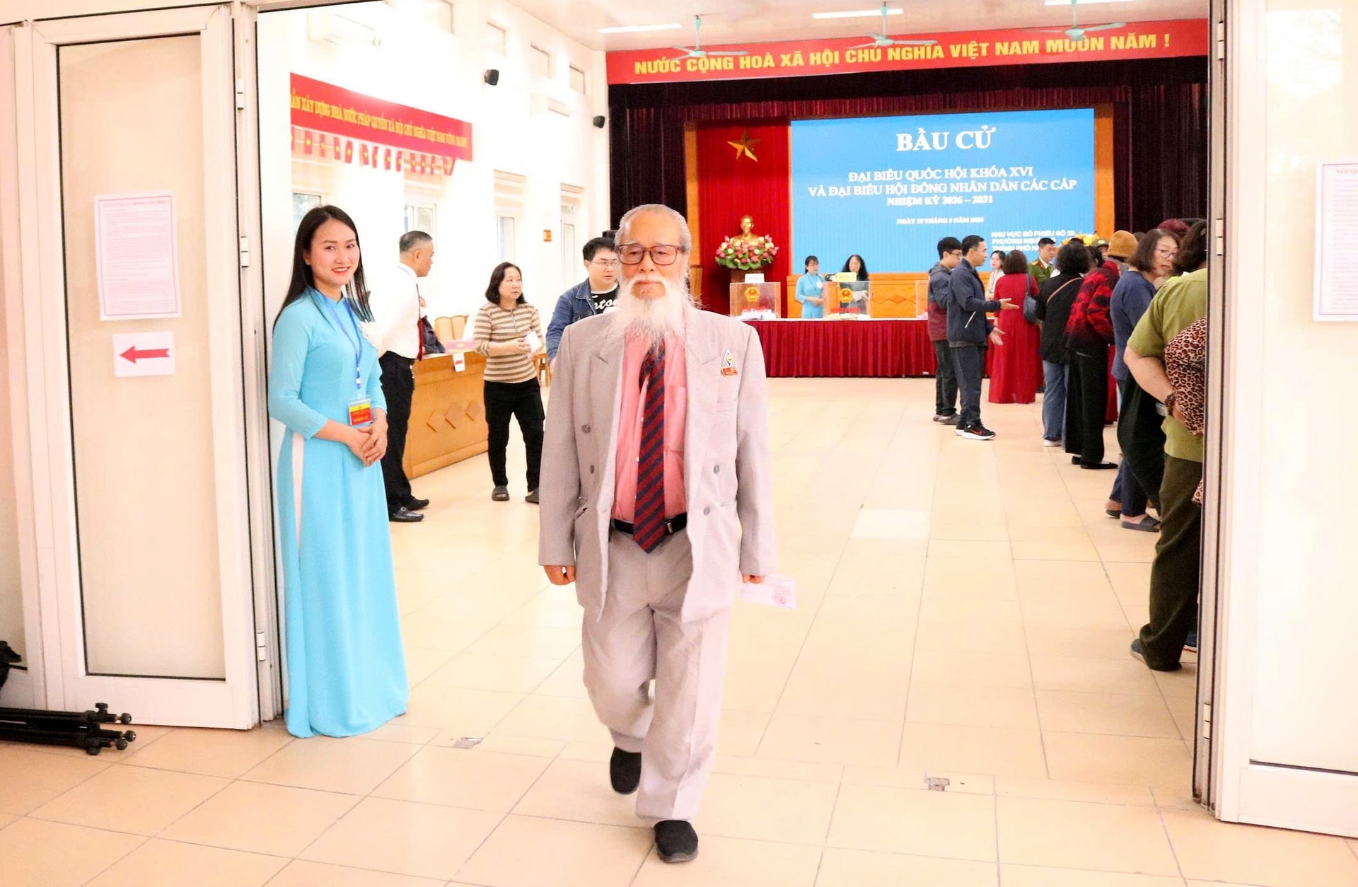 Toàn cảnh không khí bầu cử tại 126 xã, phường của Hà Nội- Ảnh 91.