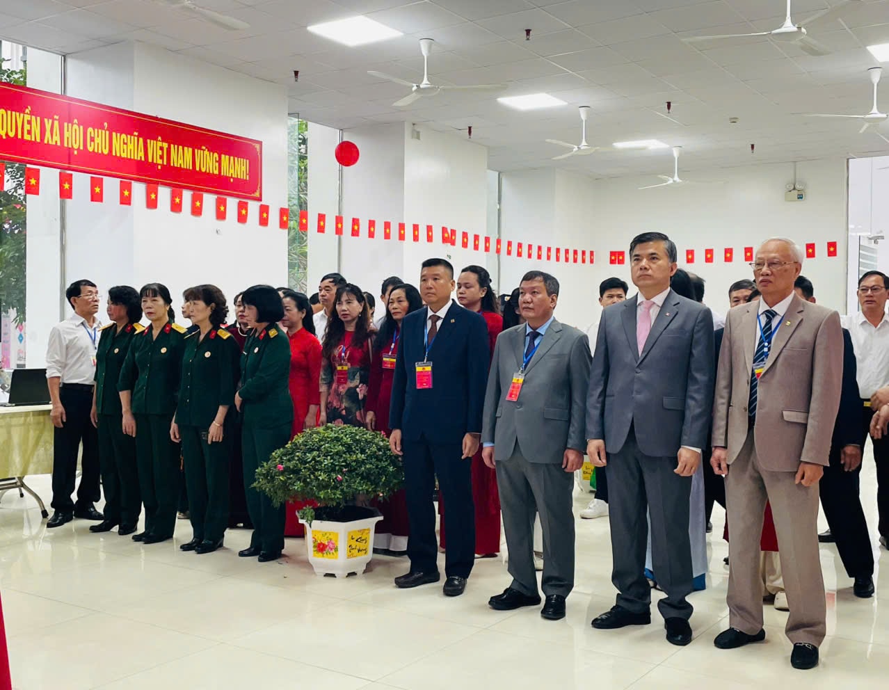 Toàn cảnh không khí bầu cử tại 126 xã, phường của Hà Nội- Ảnh 203.