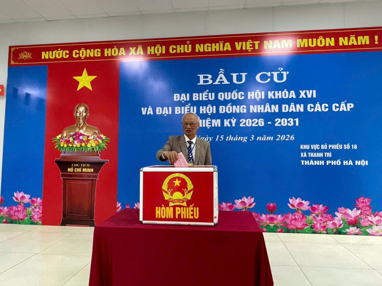 Toàn cảnh không khí bầu cử tại 126 xã, phường của Hà Nội- Ảnh 204.