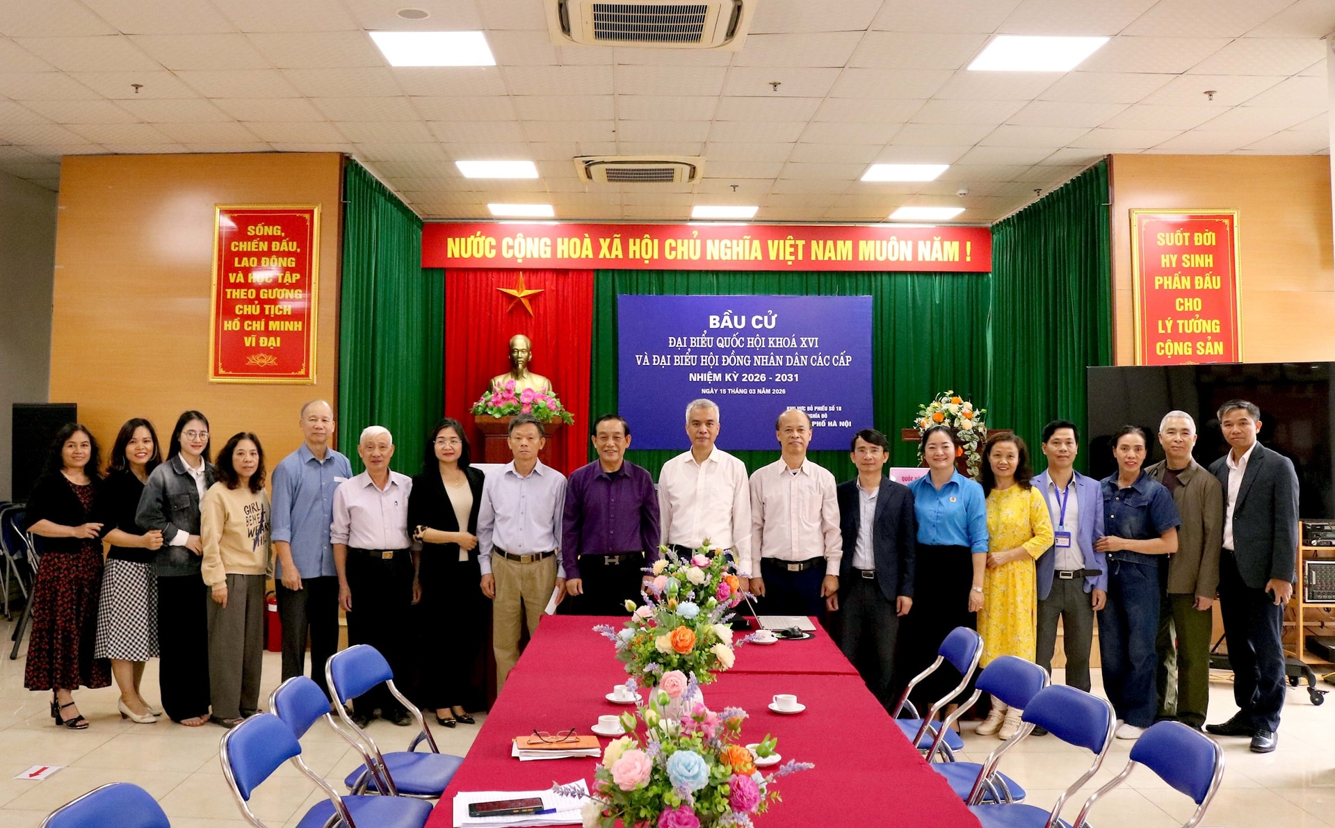 Phường Nghĩa Đô sẵn sàng cho ngày hội lớn- Ảnh 1.