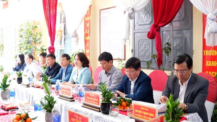 Đoàn giám sát số 06 của Ban Thường vụ Thành ủy kiểm tra công tác chuẩn bị bầu cử tại xã Hoài Đức- Ảnh 3.