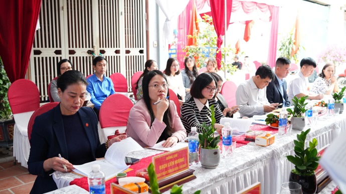 Đoàn giám sát số 06 của Ban Thường vụ Thành ủy kiểm tra công tác chuẩn bị bầu cử tại xã Hoài Đức- Ảnh 4.