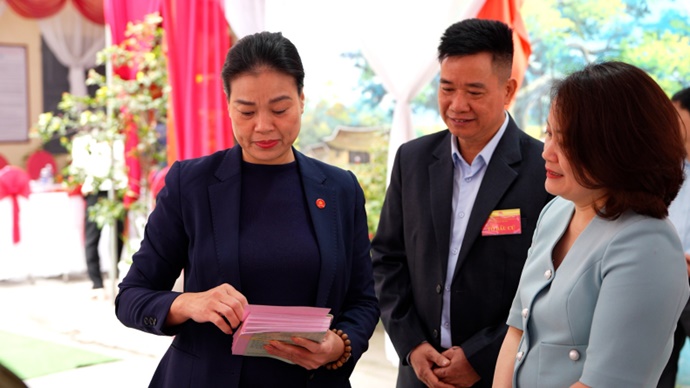 Đoàn giám sát số 06 của Ban Thường vụ Thành ủy kiểm tra công tác chuẩn bị bầu cử tại xã Hoài Đức- Ảnh 11.