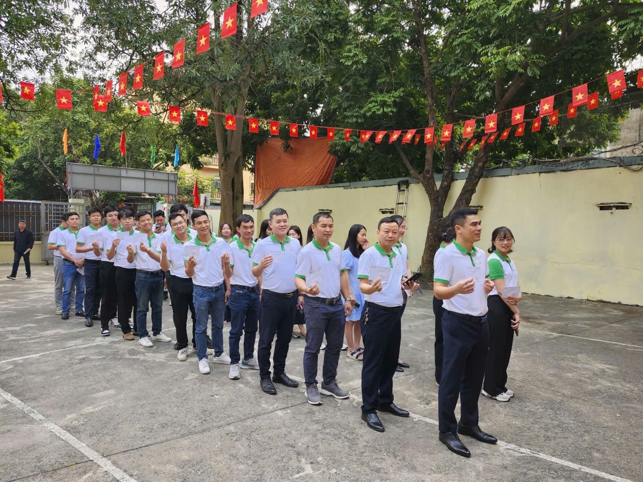 Toàn cảnh không khí bầu cử tại 126 xã, phường của Hà Nội- Ảnh 23.