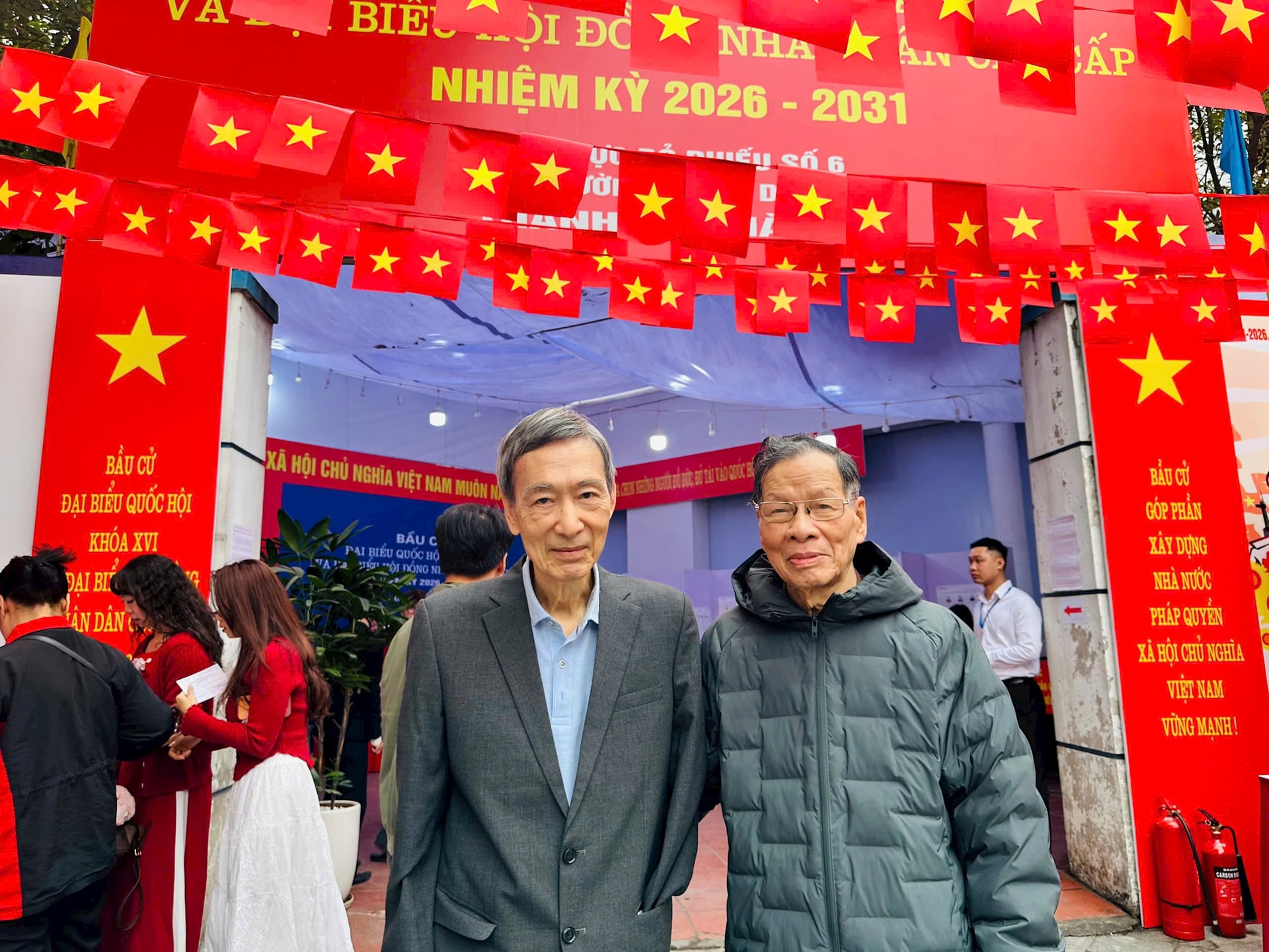 Đồng bào Công giáo tại phường Ô Chợ Dừa rộn ràng trong ngày hội non sông- Ảnh 9.