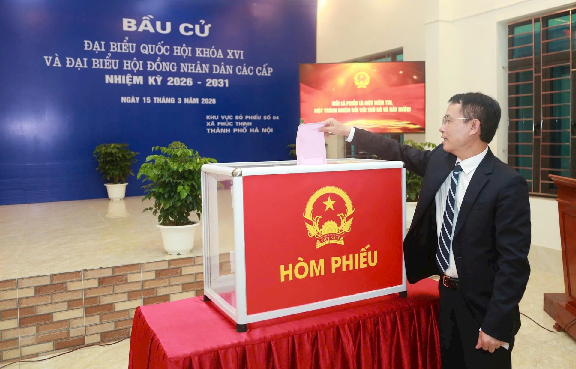 Toàn cảnh không khí bầu cử tại 126 xã, phường của Hà Nội- Ảnh 199.