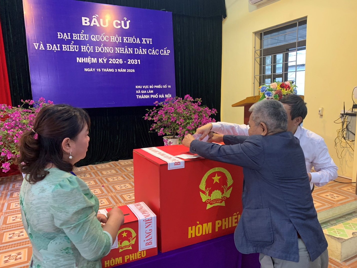 Gia Lâm rộn ràng ngày hội bầu cử – Cử tri nô nức thực hiện quyền và nghĩa vụ công dân- Ảnh 4.