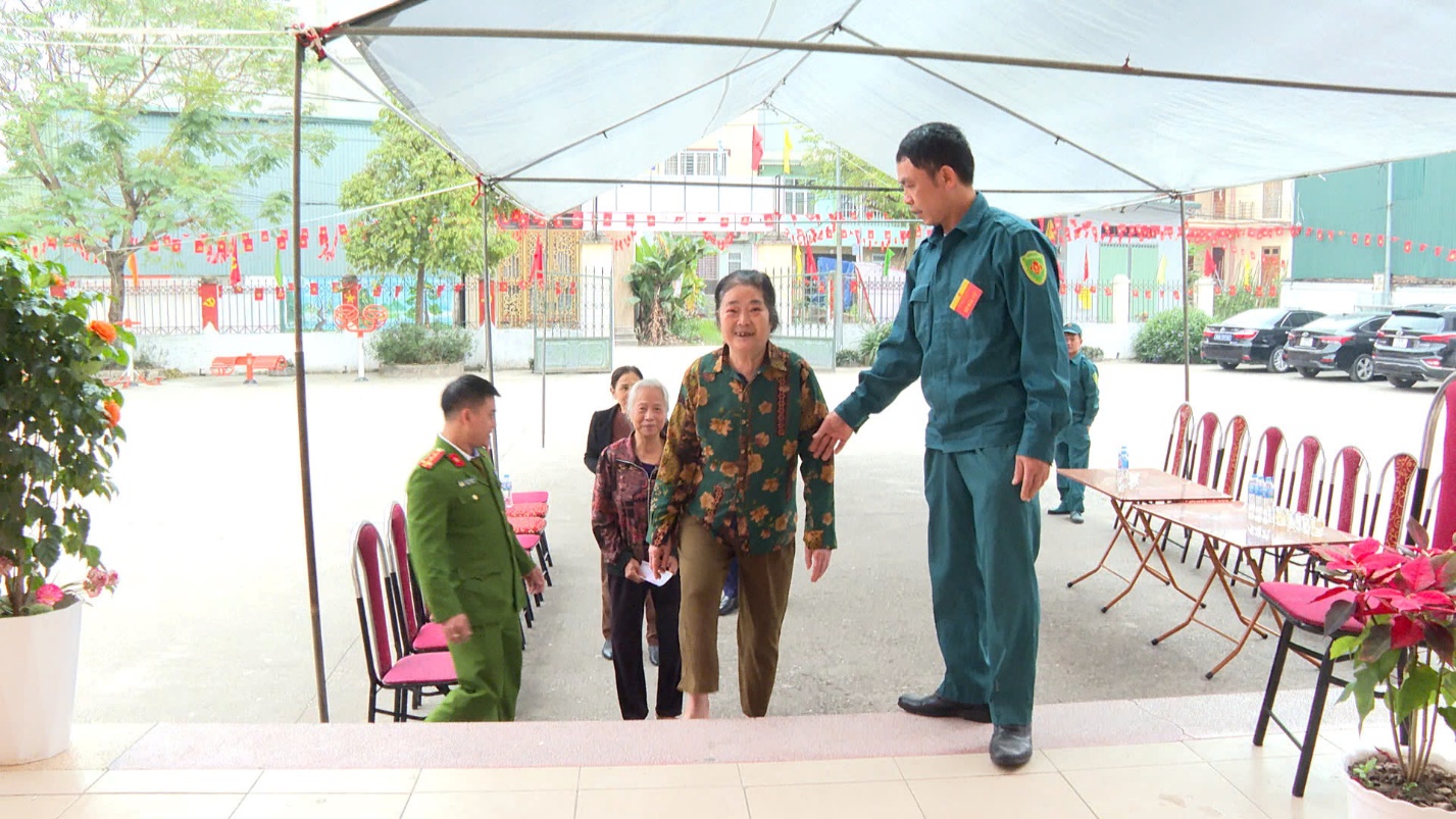 Chính quyền hai cấp - Tầm vóc mới: Nhật ký ngày hội toàn dân tại mảnh đất Hoài Đức anh hùng (Bài 2)- Ảnh 1.