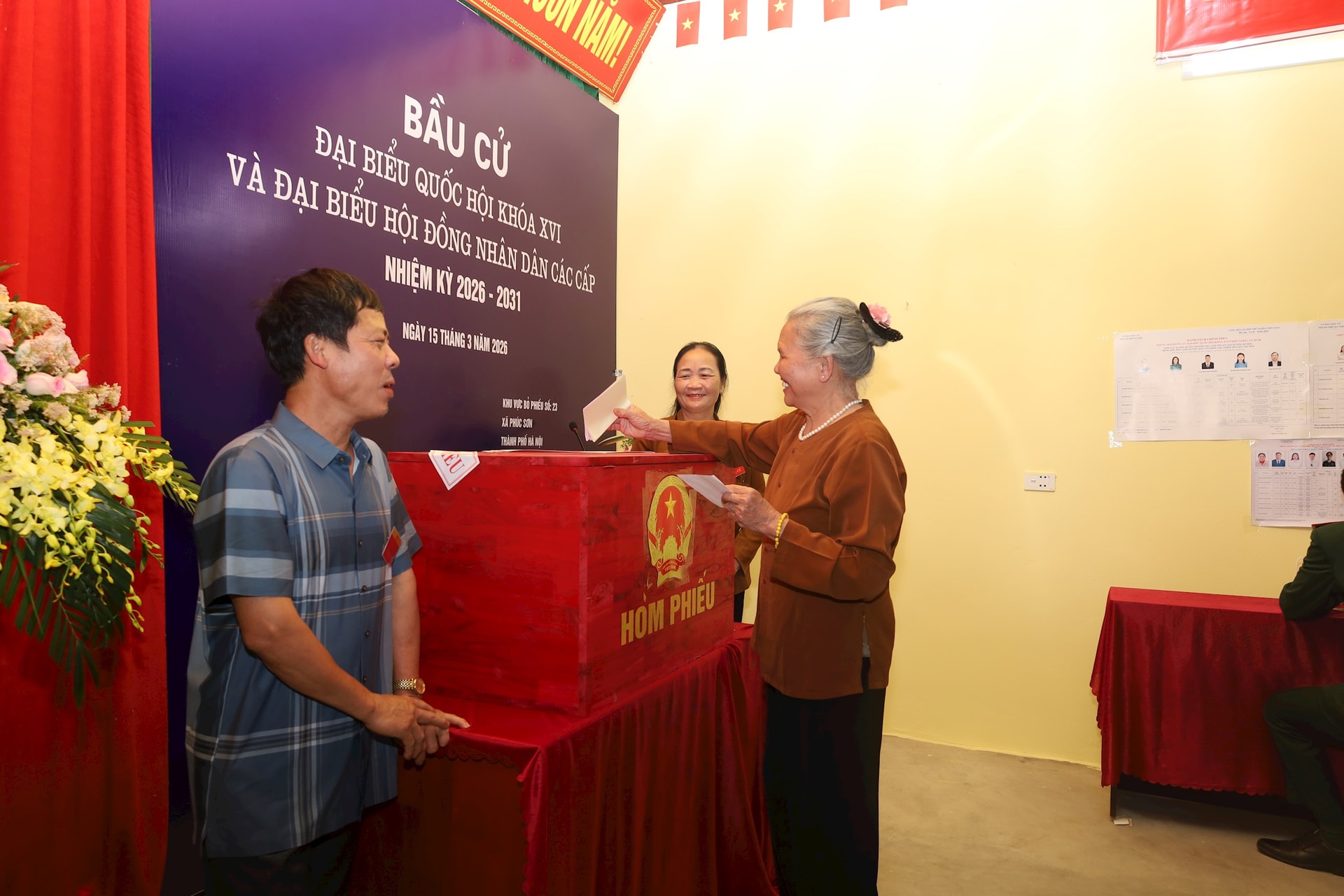 Toàn cảnh không khí bầu cử tại 126 xã, phường của Hà Nội- Ảnh 208.