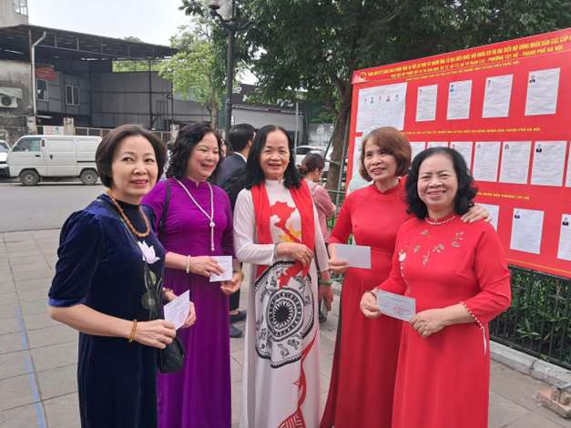 Phường Tây Hồ rộn ràng trong Ngày hội non sông- Ảnh 2.