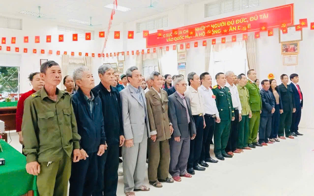 Ban Chỉ huy Quân sự xã Tam Hưng chủ động trực sẵn sàng chiến đấu, bảo đảm an toàn phục vụ công tác bầu cử