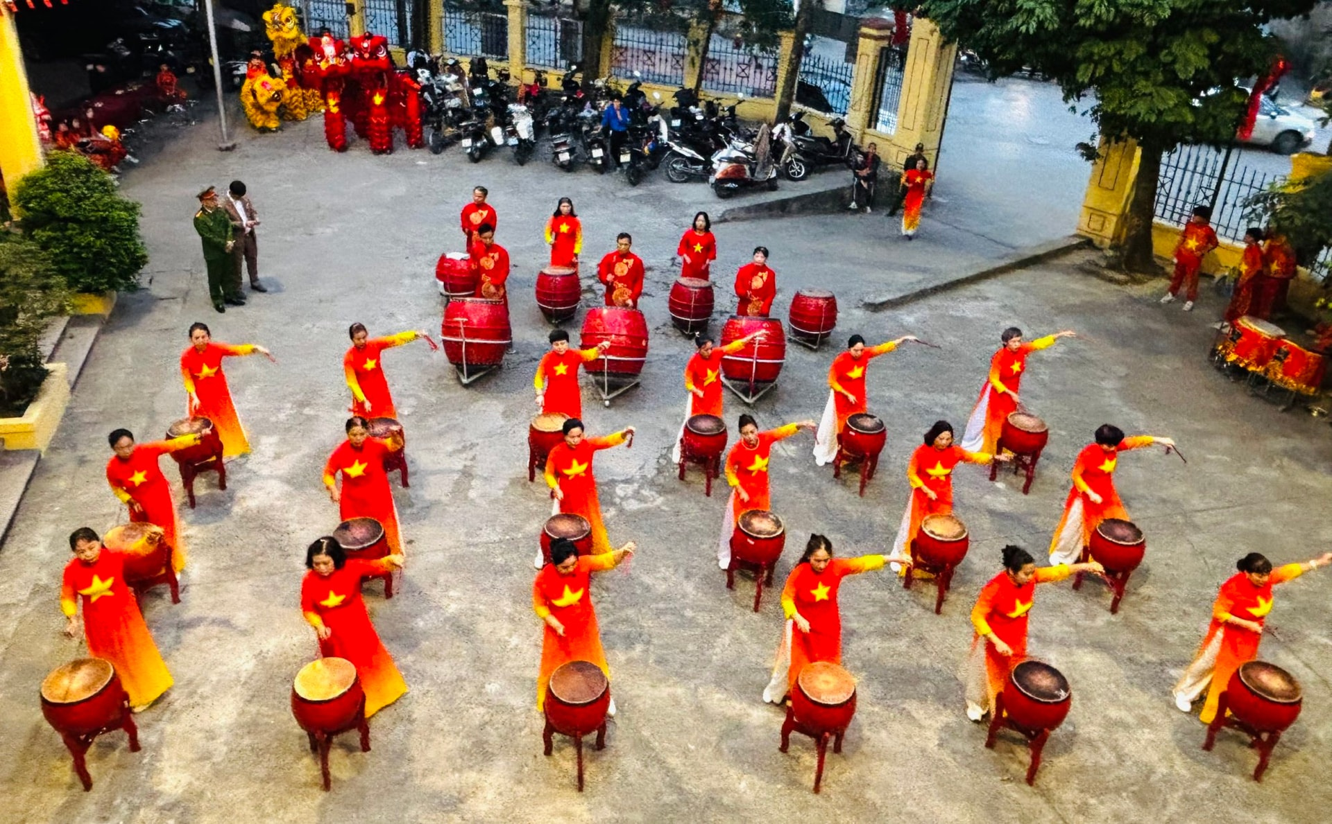 Toàn cảnh không khí bầu cử tại 126 xã, phường của Hà Nội- Ảnh 239.