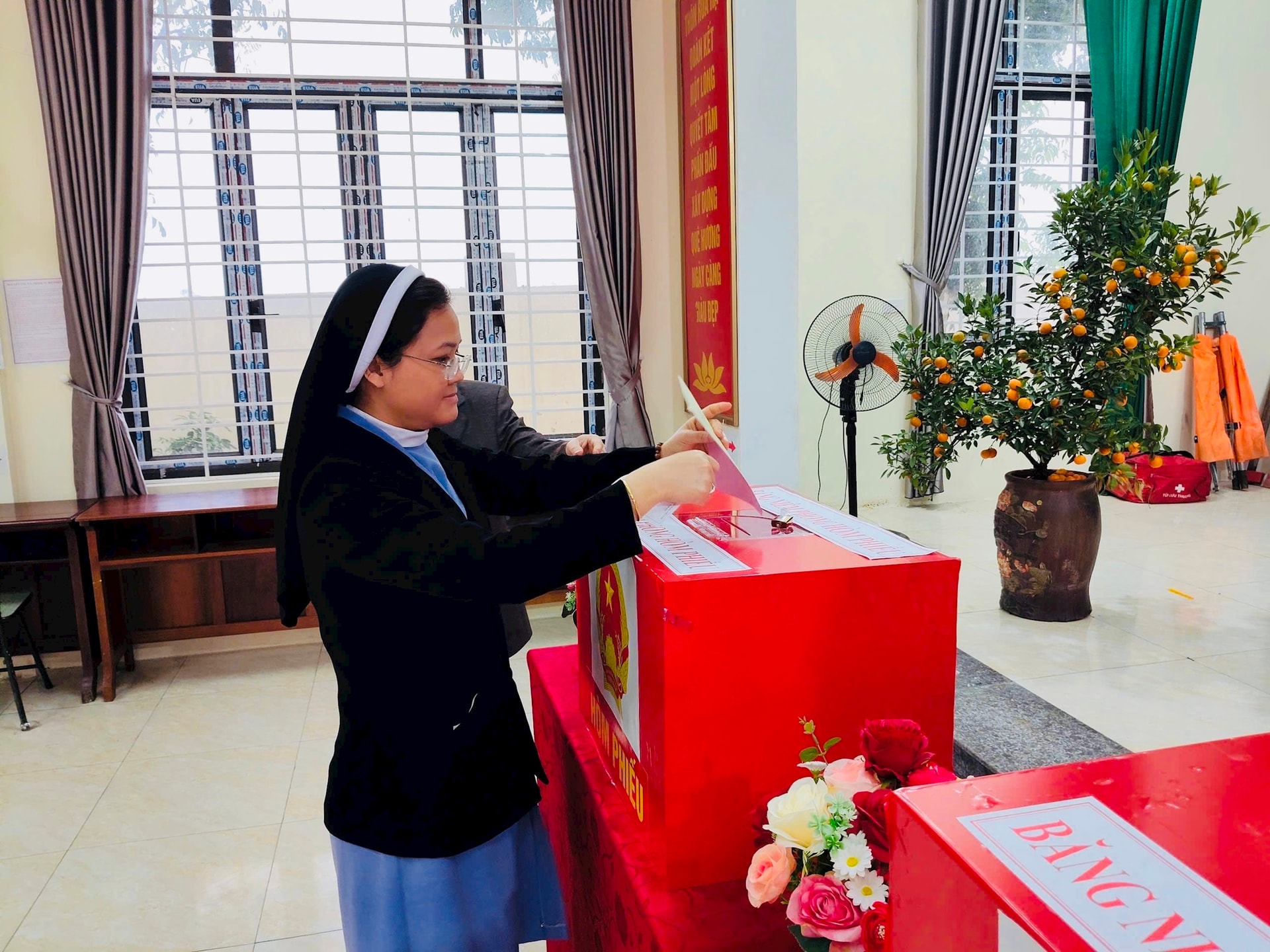 Tam Hưng: Hơn 88% cử tri đã tham gia bỏ phiếu- Ảnh 2.