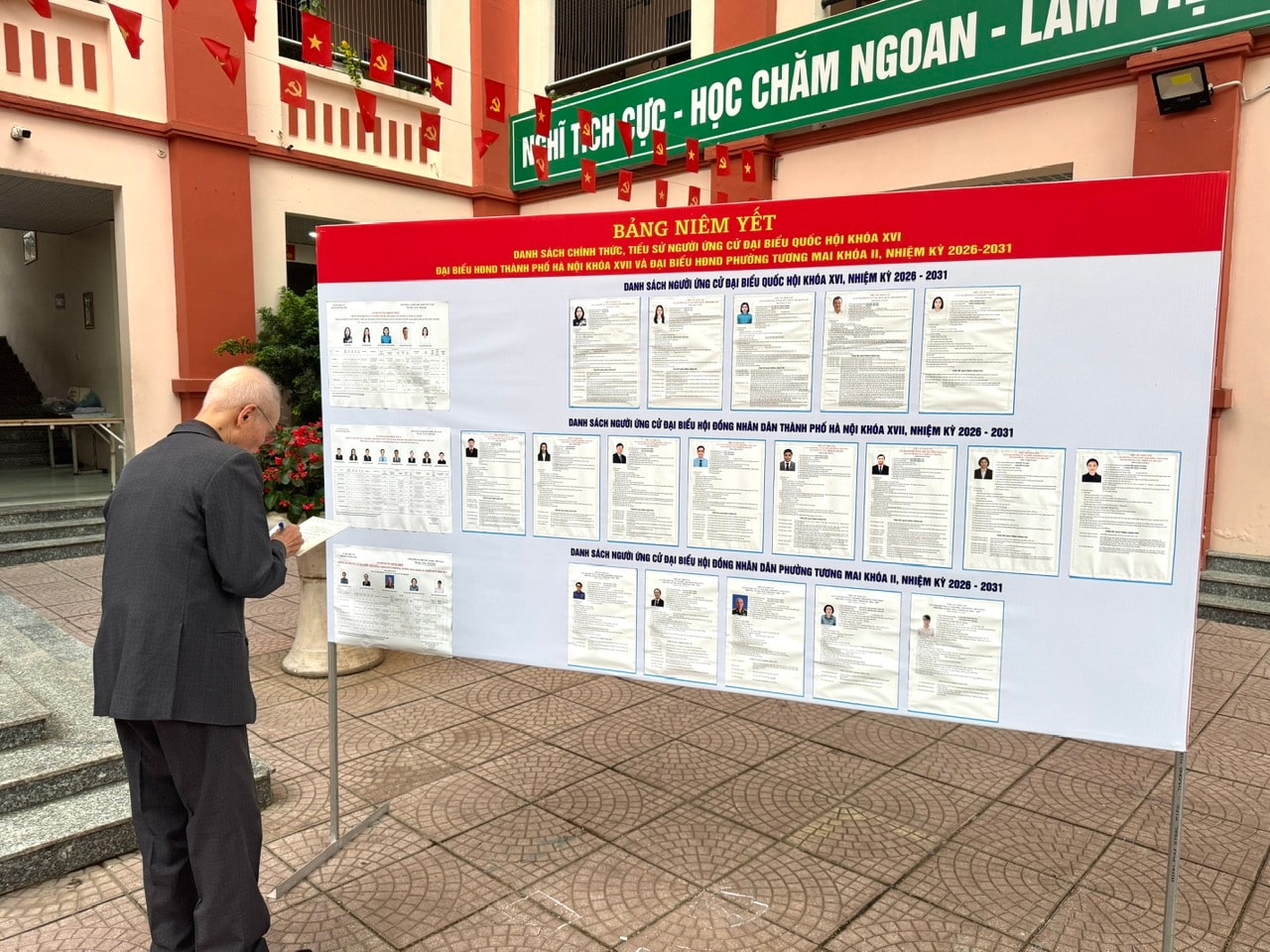 Phường Tương Mai: Cử tri nô nức tham gia Ngày hội non sông- Ảnh 4.