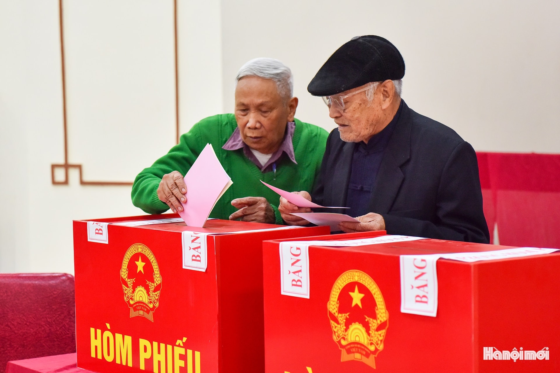 Toàn cảnh không khí bầu cử tại 126 xã, phường của Hà Nội- Ảnh 85.