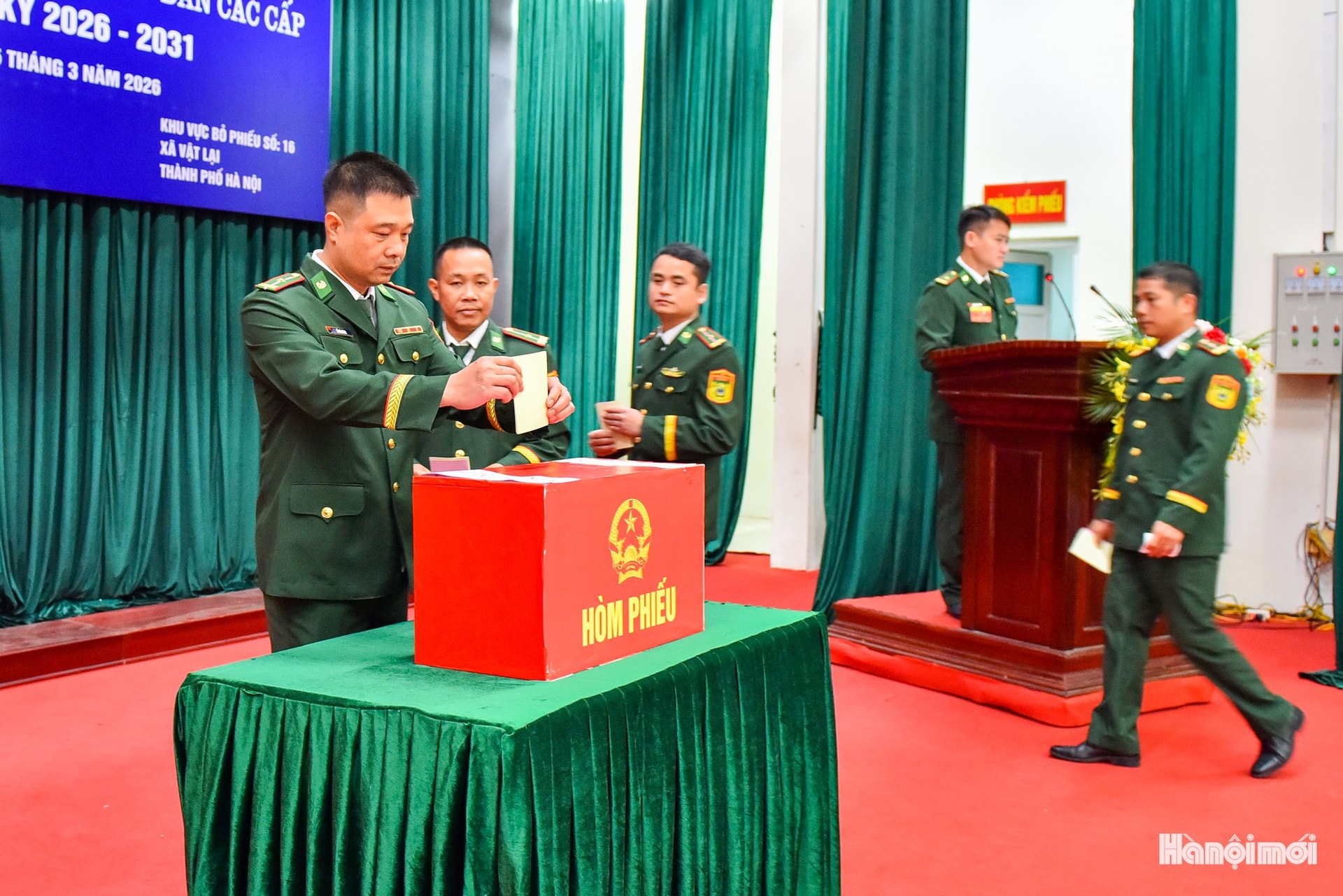 Toàn cảnh không khí bầu cử tại 126 xã, phường của Hà Nội- Ảnh 86.