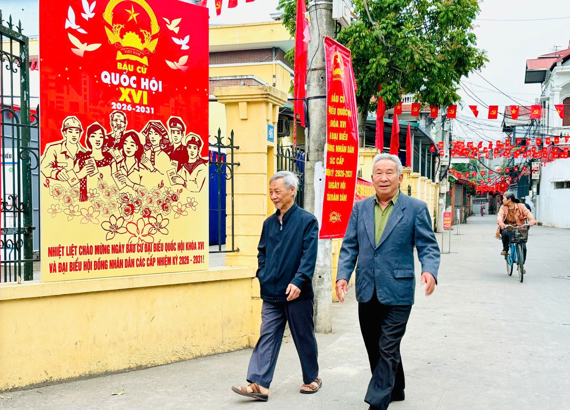 Toàn cảnh không khí bầu cử tại 126 xã, phường của Hà Nội- Ảnh 260.