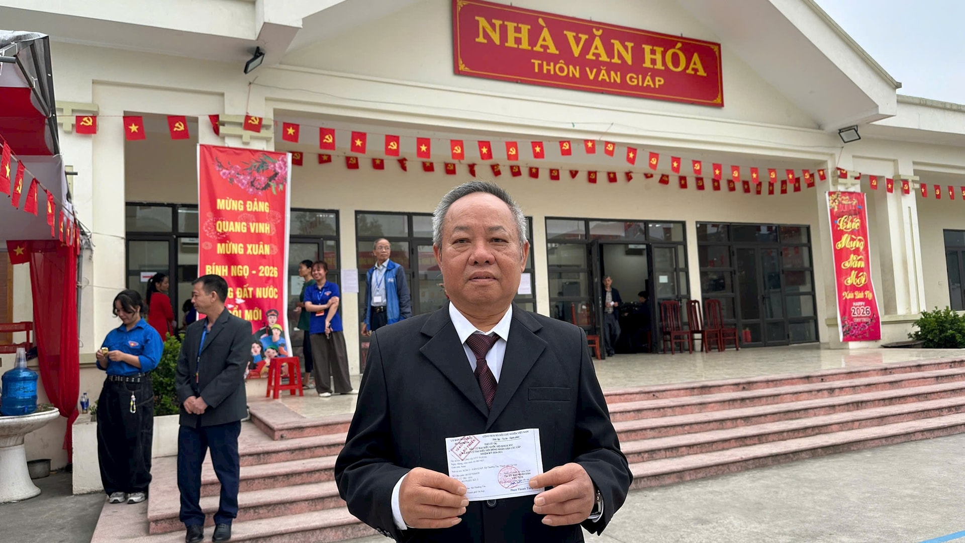 Cử tri xã Thường Tín nô nức đi bầu cử- Ảnh 2.