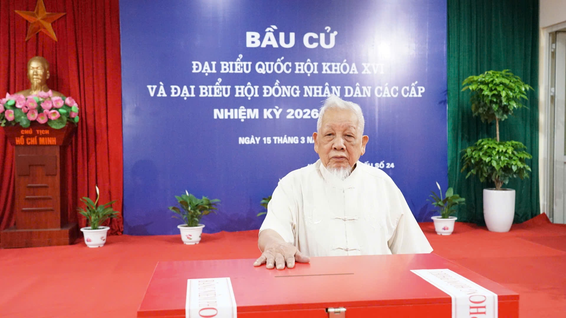 Toàn cảnh không khí bầu cử tại 126 xã, phường của Hà Nội- Ảnh 93.