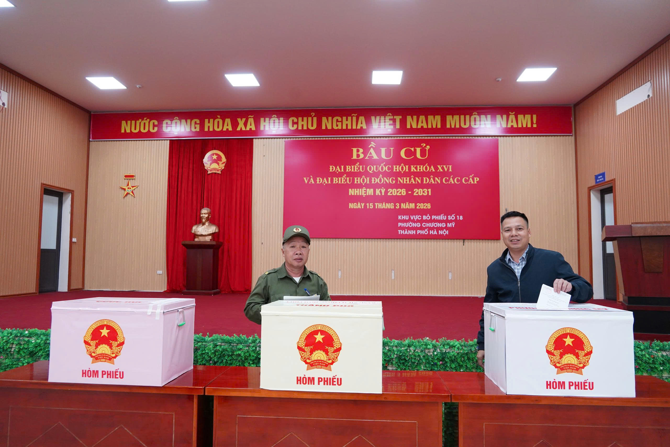 Cử tri phường Chương Mỹ hân hoan đi bầu cử đại biểu Quốc hội khóa XVI và đại biểu HĐND các cấp, nhiệm kỳ 2026 - 2031- Ảnh 12.